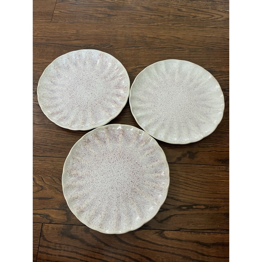 Mikasa Isla Pink Dinner Plates 10.5" Scalloped Rim Stoneware Lot Set Of 3